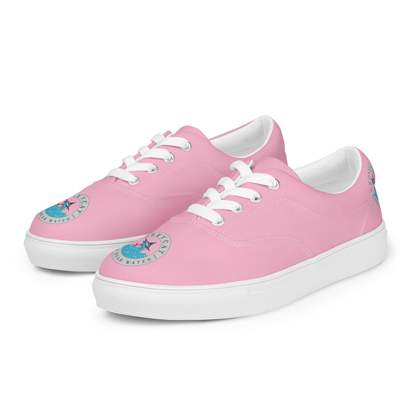 BokeyCat women’s lace-up canvas shoes
