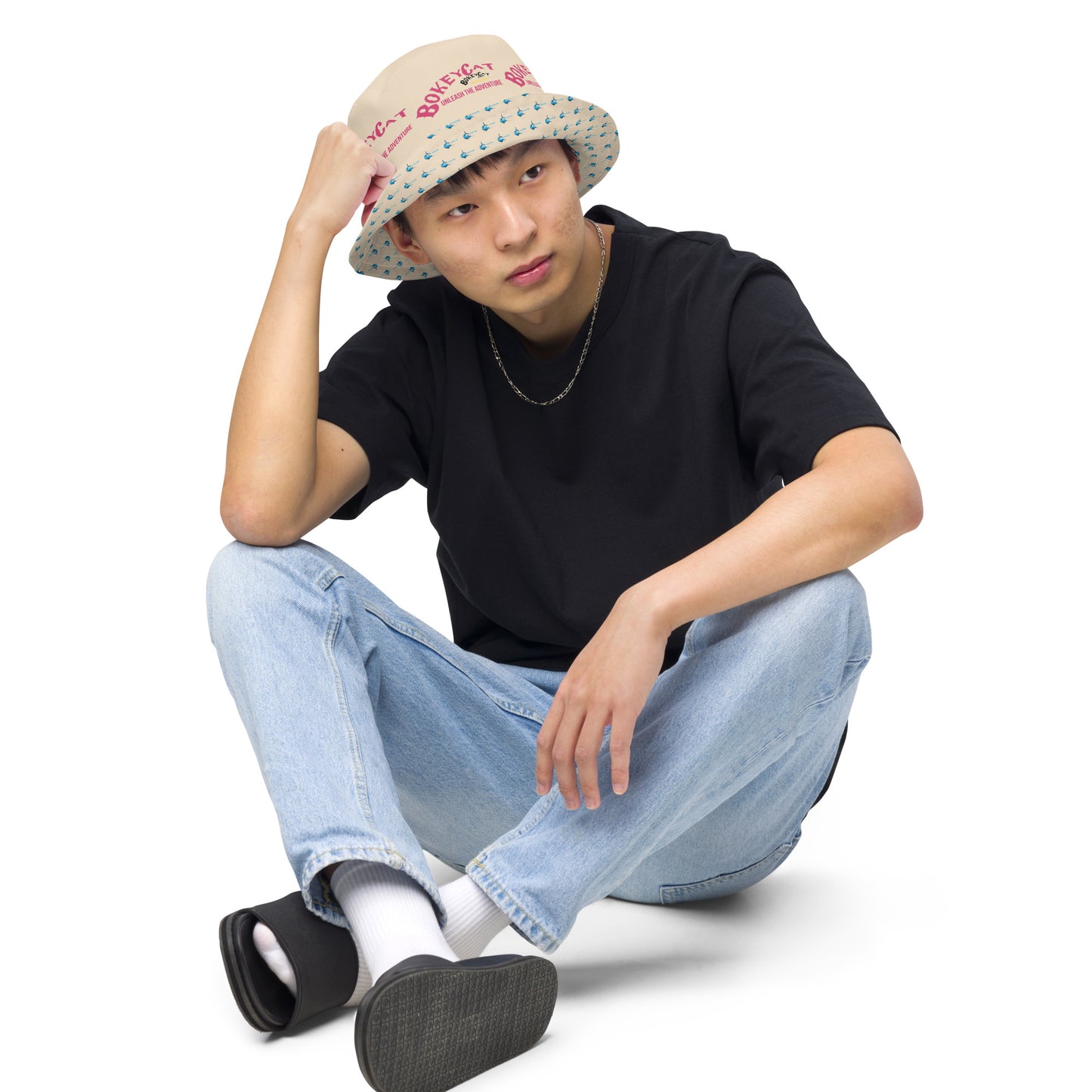 BokeyCat Reversible bucket hat