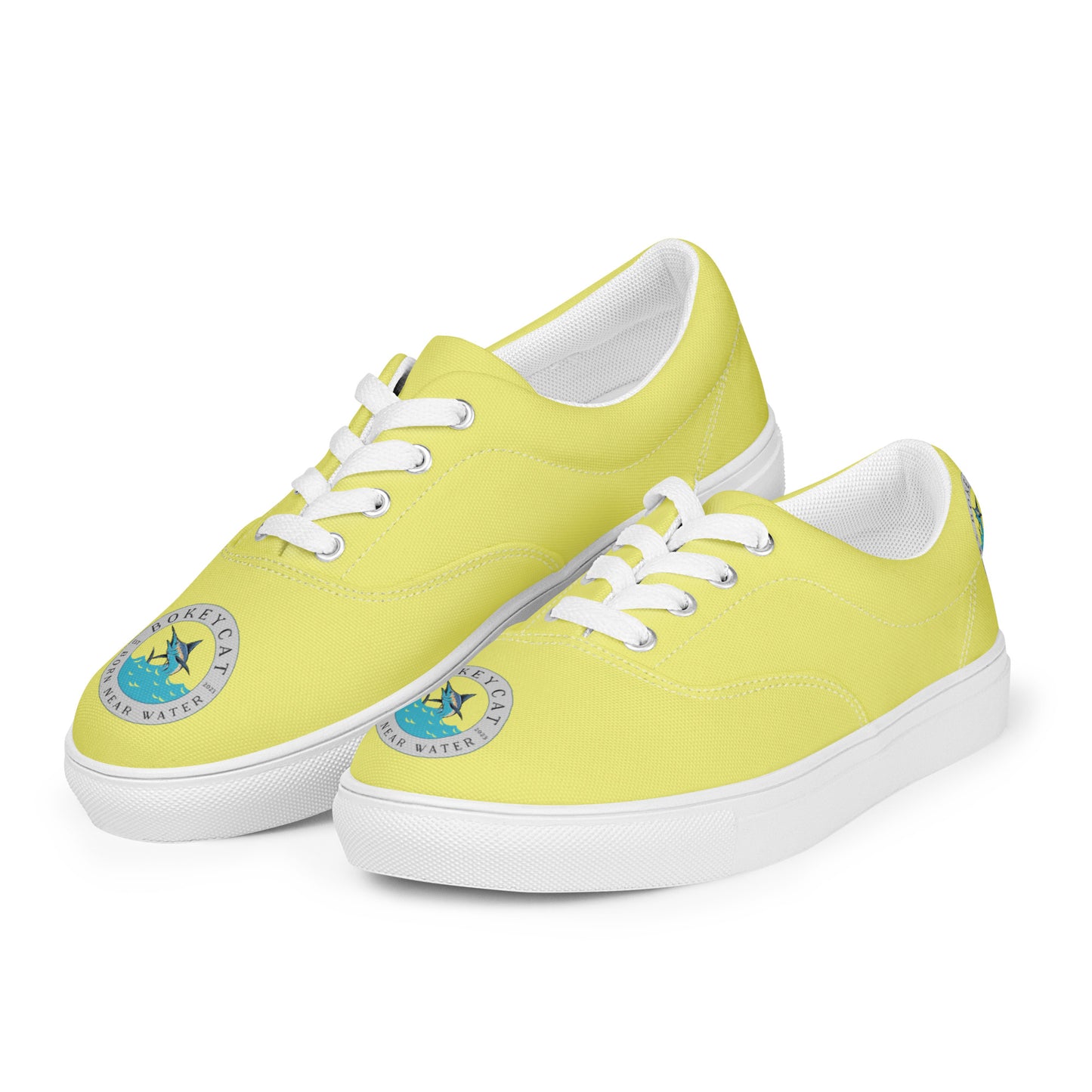 BokeyCat women’s lace-up canvas shoes